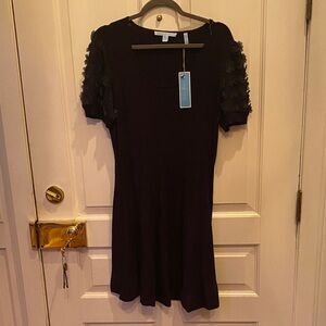 Elegant Navy Blue Dress with Floral Sleeves